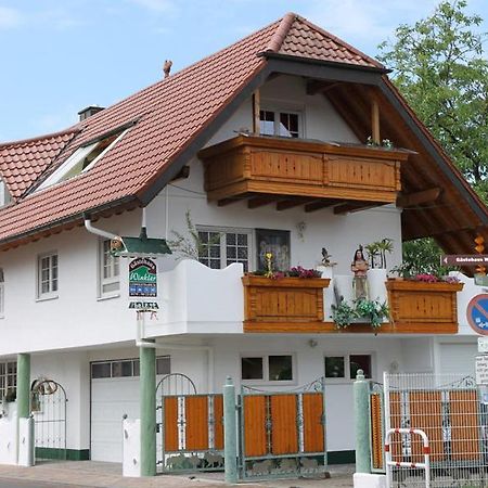 Апартаменты Gaestehaus Winkler Руст Экстерьер фото